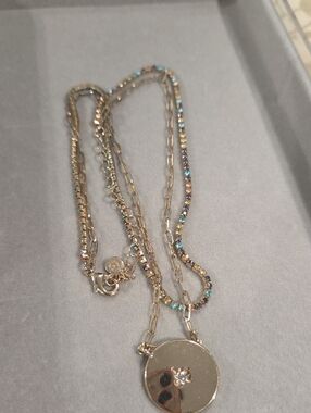 Elegant Gold Tone and Multi Colored Stones Pendant Necklace
